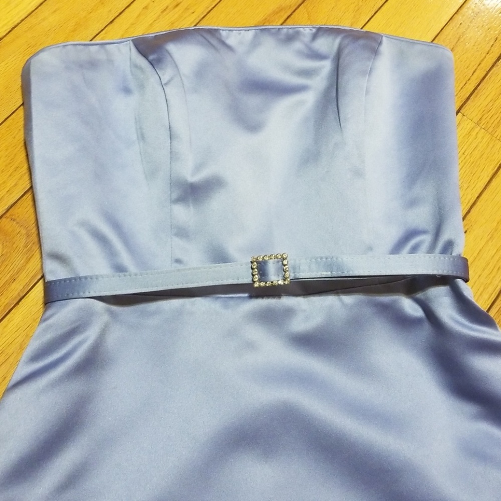 Formal Dress - Picture 2 of 3